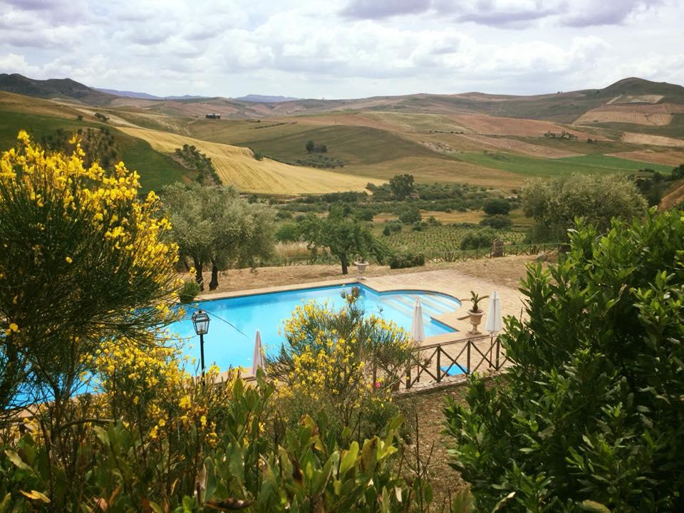 Masseria San Giovanni Sgadari Bompietro Esterno foto